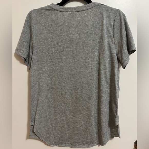 GF Collection Scoop Neck Tee, size XS - Picture 2 of 5